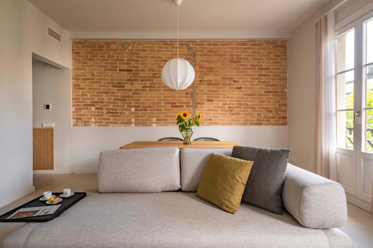 Aspasios Garden Apartments Barcelona Exterior photo