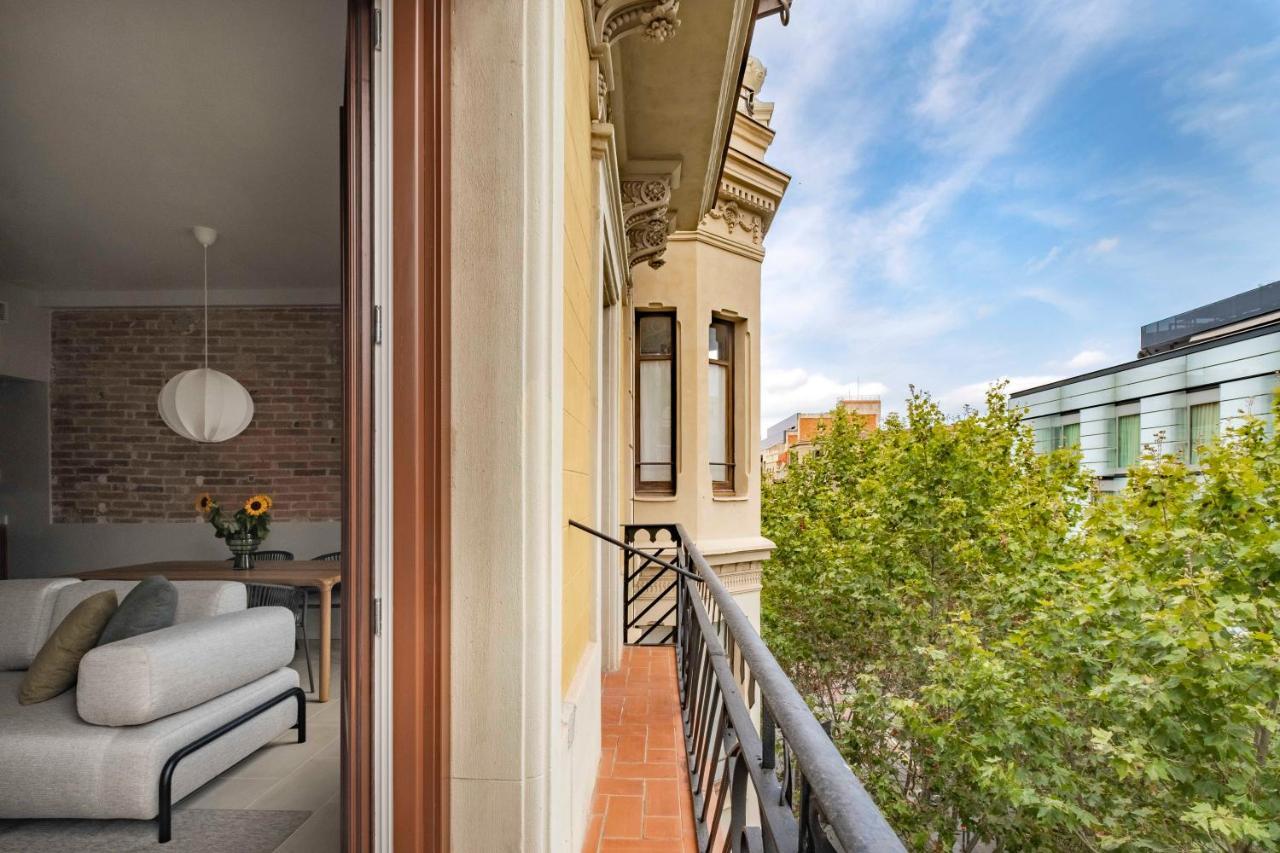 Aspasios Garden Apartments Barcelona Exterior photo
